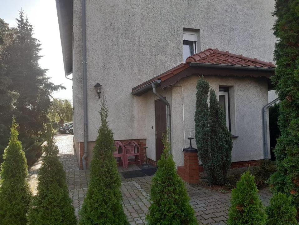 Noclegi Nowogrodziec Kültér fotó